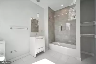 647 N 33rd Street, Philadelphia, PA 19104 - Photo 10