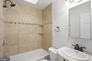 1717 Webster St, Philadelphia, PA 19146 - Photo 10