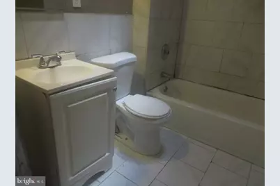 1719 S Avondale Street, Philadelphia, PA 19142 - Photo 8