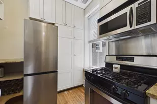 2220 Delancey Pl, Philadelphia, PA 19103 - Photo 6