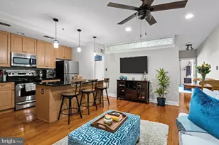6 S Strawberry St, Philadelphia, PA 19106 - Photo 1