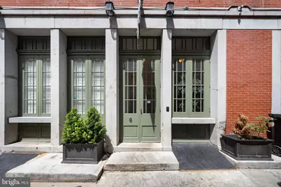 6 S Strawberry Street #10, Philadelphia, PA 19106 - Photo 4