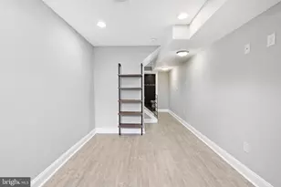 2144 E Tucker St, Philadelphia, PA 19125 - Photo 28
