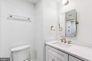 135 S 19th St, Philadelphia, PA 19103 - Photo 12