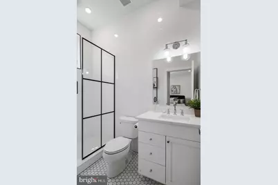1910 Brown St #1, Philadelphia, PA 19130 - Photo 12