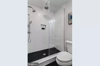 1910 Brown St #1, Philadelphia, PA 19130 - Photo 16