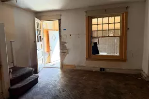 2511 S Millick St, Philadelphia, PA 19142 - Photo 6