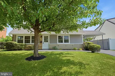 2873 Comly Road, Philadelphia, PA 19154 - Photo 2