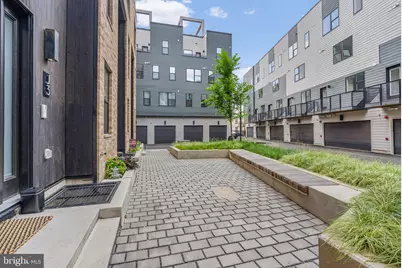 637 N 7th Street #C4B, Philadelphia, PA 19123 - Photo 32