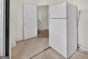 2911 W Susquehanna Ave, Philadelphia, PA 19121 - Photo 14