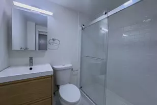 2005 Green St, Philadelphia, PA 19130 - Photo 12