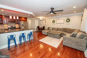 8734 Frontenac St, Philadelphia, PA 19152 - Photo 2