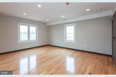2553 Montrose Street #D, Philadelphia, PA 19146 - Photo 2
