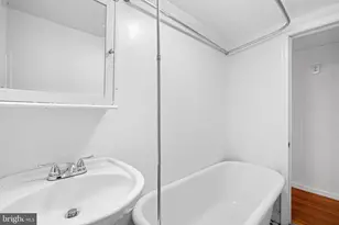 320 S Juniper St, Philadelphia, PA 19107 - Photo 8