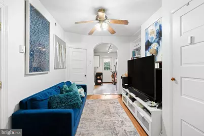 320 S Juniper Street, Philadelphia, PA 19107 - Photo 2