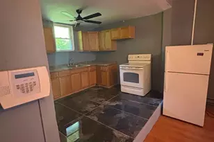 1406 W Pacific St, Philadelphia, PA 19140 - Photo 8