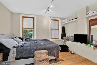 2528 Waverly Street, Philadelphia, PA 19146 - Photo 18