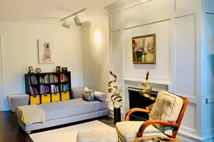 323 Pine St, Philadelphia, PA 19106 - Photo 2