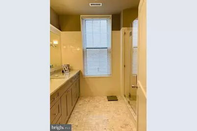 323 Pine Street #1F, Philadelphia, PA 19106 - Photo 20