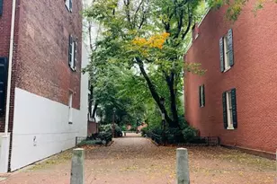 323 Pine St, Philadelphia, PA 19106 - Photo 32