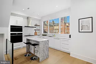 1104 Cypress St, Philadelphia, PA 19107 - Photo 4
