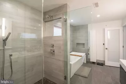 1343 S Garnet Street, Philadelphia, PA 19146 - Photo 28
