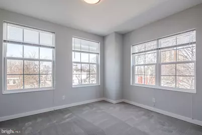 17 S 44th Street #UNIT 4, Philadelphia, PA 19104 - Photo 4