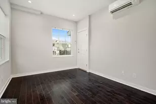 17 S 44th St, Philadelphia, PA 19104 - Photo 4