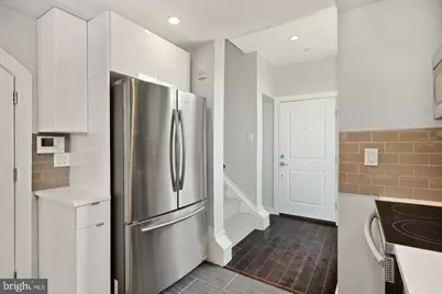 17 S 44th Street #UNIT 6, Philadelphia, PA 19104 - Photo 8