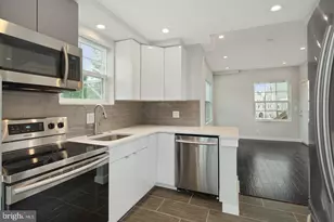 17 S 44th St, Philadelphia, PA 19104 - Photo 1