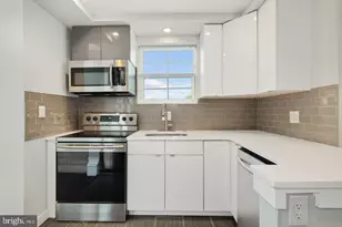 17 S 44th St, Philadelphia, PA 19104 - Photo 2