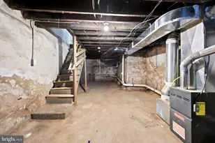 1326 N Wanamaker St, Philadelphia, PA 19131 - Photo 32