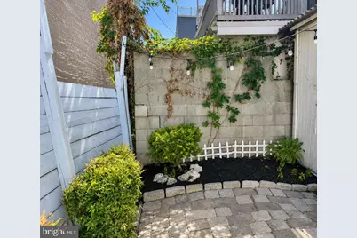 2503 Carpenter Street, Philadelphia, PA 19146 - Photo 2