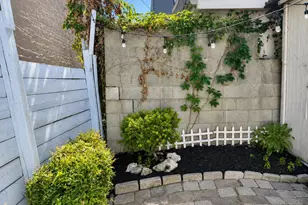 2503 Carpenter St, Philadelphia, PA 19146 - Photo 2