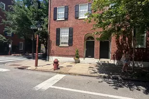 637 Spruce St, Philadelphia, PA 19106 - Photo 1