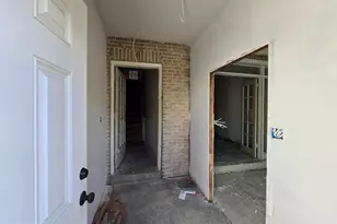 729 W Rockland St, Philadelphia, PA 19120 - Photo 2
