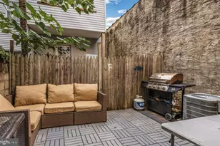 406 Pierce St, Philadelphia, PA 19148 - Photo 14