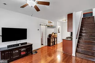406 Pierce St, Philadelphia, PA 19148 - Photo 8