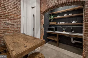 1201 Jackson St, Philadelphia, PA 19148 - Photo 32