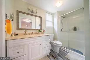 816 Kendrick St, Philadelphia, PA 19111 - Photo 16
