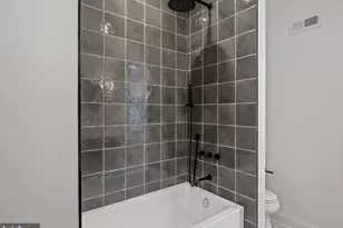 5131 Cedar Ave, Philadelphia, PA 19143 - Photo 36