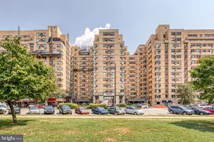 2601 Pennsylvania Ave, Philadelphia, PA 19130 - Photo 12