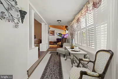 896 Pine Hill Rd, Philadelphia, PA 19115 - Photo 12