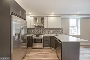 1070 N Front St, Philadelphia, PA 19123 - Photo 2