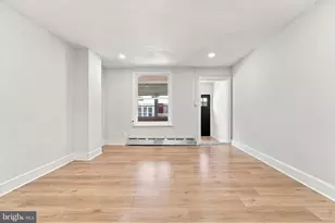 2217 Bonaffon St, Philadelphia, PA 19142 - Photo 4