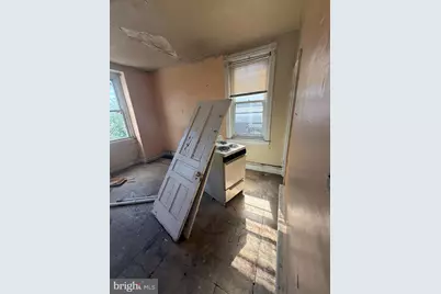 1910 W Venango Street, Philadelphia, PA 19140 - Photo 12