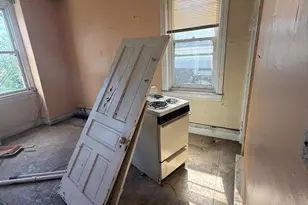 1910 W Venango St, Philadelphia, PA 19140 - Photo 12