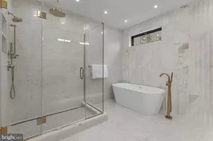 1100 Webster St, Philadelphia, PA 19147 - Photo 32