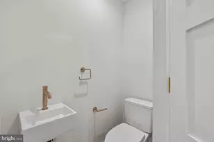 1100 Webster St, Philadelphia, PA 19147 - Photo 44