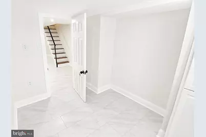 162 W Godfrey Avenue, Philadelphia, PA 19120 - Photo 16